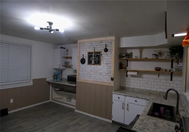 Photo 3 of Single family home for sale at 9966 Broadway St, North Huntingdon, PA 15642 | MLS# 1773173 | Listing updated on 2026-10-05