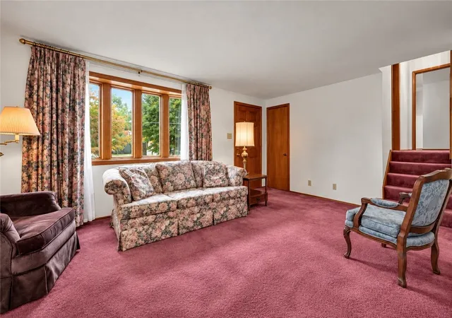 Photo 2 of Single family home for sale at 4557 Mapledale Dr, Homestead, PA 15120 | MLS# 1773284 | Listing updated on 2026-10-10
