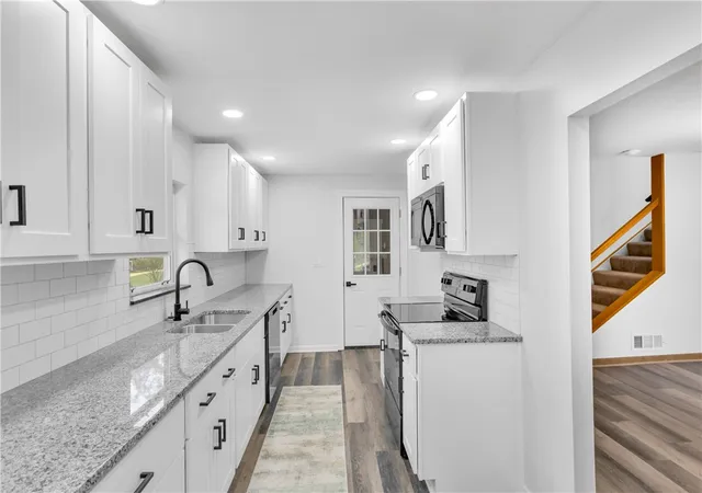 Photo 4 of Single family home for sale at 269 Dobson Rd, Adams Twp, PA 16046 | MLS# 1773087 | Listing updated on 2026-10-29