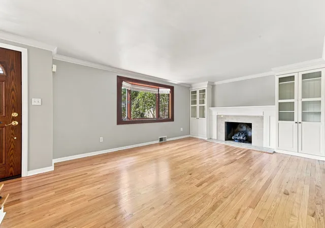 Photo 2 of Single family home for sale at 2312 Casswell Dr, Bethel Park, PA 15102 | MLS# 1774072 | Listing updated on 2026-10-11