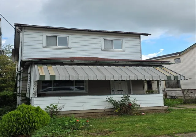 Photo 1 of Single family home for sale at 917 Union Ave, Mc Keesport, PA 15132 | MLS# 1774313 | Listing updated on 2026-09-15