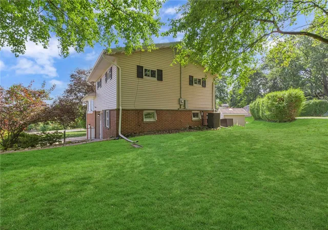 Photo 2 of Single family home for sale at 3660 Brodhead, Center Twp, PA 15061 | MLS# 1774543 | Listing updated on 2026-09-29