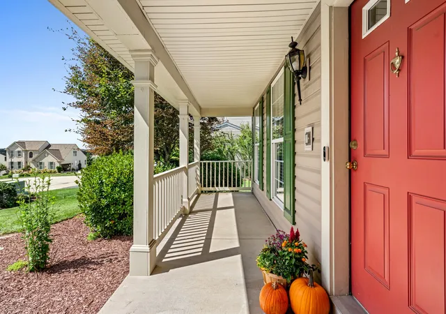 Photo 2 of Single family home for sale at 328 Aberdeen Dr, Plum Boro, PA 15239 | MLS# 1774580 | Listing updated on 2026-09-27