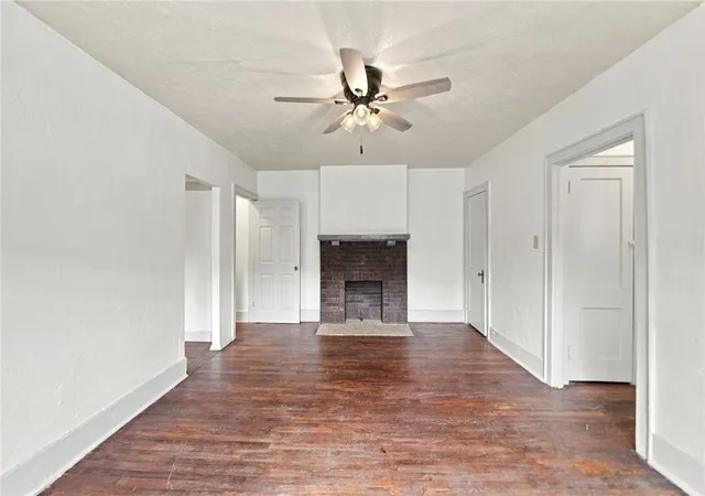 Photo 4 of House for sale at 1935 Saw Ml Run Blvd, Overbrook, PA 15210 | MLS# 1774623 | Listing updated on 2026-09-22