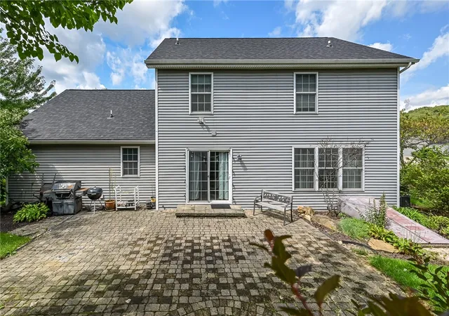 Photo 2 of Single family home for sale at 1833 Porter St, Conway, PA 15027 | MLS# 1774735 | Listing updated on 2026-10-07