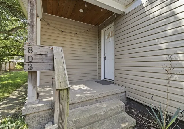Photo 2 of Single family home for sale at 803 Crucible St, Elliott, PA 15220 | MLS# 1774564 | Listing updated on 2026-10-08