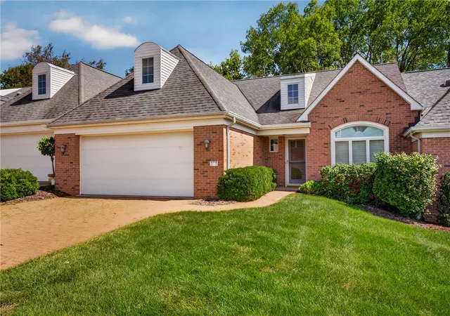 Photo 1 of Townhouse for sale at 329 Hidden Fls Ct, Fox Chapel, PA 15238 | MLS# 1774547 | Listing updated on 2026-10-10
