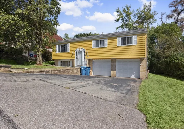 Single family home for sale at 50 Dundalk Dr, Penn Hills, PA 15235 | MLS# 1774780 | Listing updated on 2026-10-11