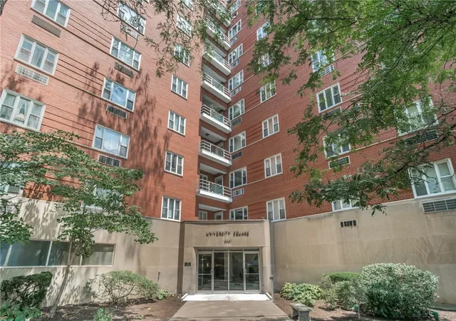 Photo 2 of Condo for sale at 4601 5th #525, Oakland, PA 15213 | MLS# 1774577 | Listing updated on 2026-09-16