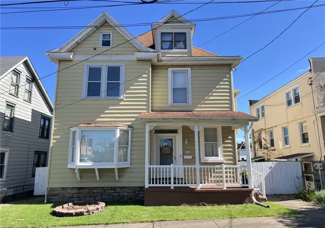 Photo 1 of Sale Pending at 31 Union St, Uniontown, PA 15401 | MLS# 1774627 | Listing updated on 2026-09-21