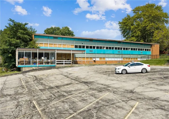 Photo 1 of Single family home for sale at 371 Linmore Ave, Baden, PA 15005 | MLS# 1774715 | Listing updated on 2026-09-24