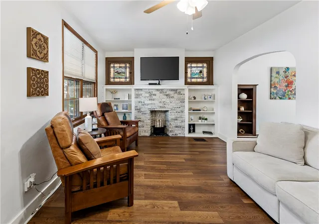 Photo 2 of Single family home for sale at 2689 Crosby Ave, Dormont, PA 15216 | MLS# 1774517 | Listing updated on 2026-09-19