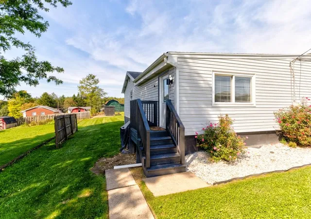 Photo 3 of Sale Pending at 133 Mengel Ave, Center Twp, PA 15001 | MLS# 1774969 | Listing updated on 2026-09-27