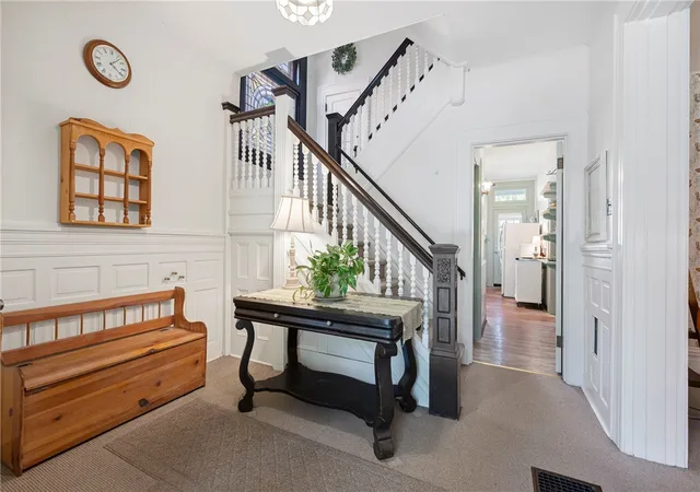 Photo 3 of Single family home for sale at 131 S Graham St, Friendship Park, PA 15206 | MLS# 1774985 | Listing updated on 2026-10-07