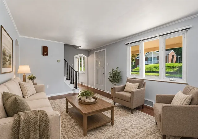 Photo 3 of Single family home for sale at 1021 5th Street, Baden, PA 15005 | MLS# 1773980 | Listing updated on 2026-09-29