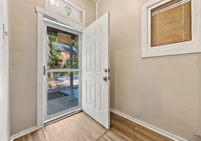 Photo 3 of Single family home for sale at 531 Chautauqua St, Perry Hilltop, PA 15214 | MLS# 1774801 | Listing updated on 2026-10-03