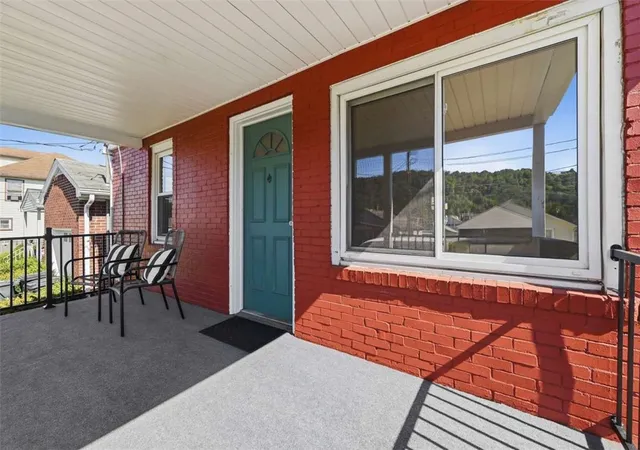 Photo 3 of Single family home for sale at 531 Grant St, Cheswick, PA 15144 | MLS# 1775024 | Listing updated on 2026-09-17