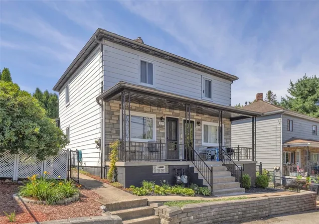 Photo 1 of Single family home for sale at 234 Spring St, Springdale Twp, PA 15049 | MLS# 1774563 | Listing updated on 2026-10-11