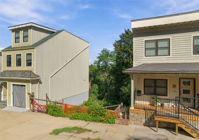 Photo 2 of Land for sale at 3705 Melwood Ave, Polish Hill, PA 15213 | MLS# 1774944 | Listing updated on 2026-09-22