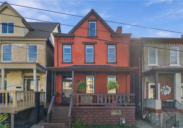 Photo 1 of Single family home for sale at 55 Greenbush St, Mt Washington, PA 15211 | MLS# 1775069 | Listing updated on 2026-09-29