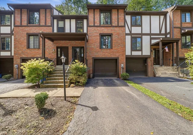 Photo 2 of Townhouse for sale at 110 Shady Lake, Aleppo, PA 15143 | MLS# 1775078 | Listing updated on 2026-10-11