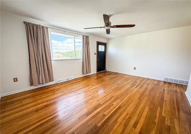 Photo 3 of Sale Pending at 113 Delaware Dr, Twp Of But Nw, PA 16001 | MLS# 1774603 | Listing updated on 2026-09-22