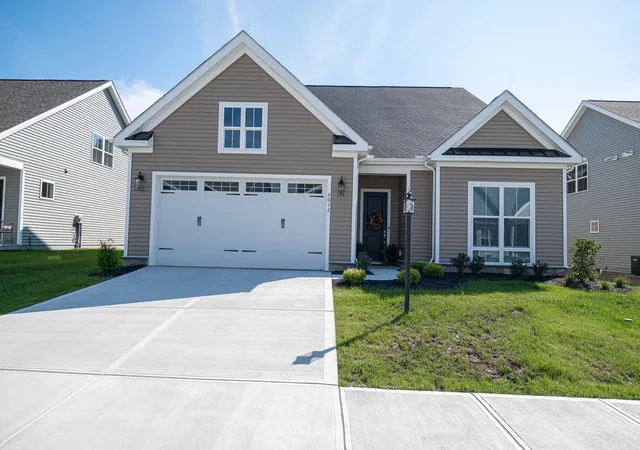 Photo 1 of Single family home for sale at 4012 Evilyn Dr, Economy, PA 15005 | MLS# 1775094 | Listing updated on 2026-09-26