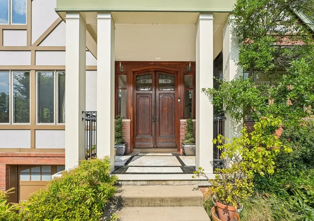 Photo 3 of Sale Pending at 5825 Marlborough Ave, Squirrel Hill, PA 15217 | MLS# 1775122 | Listing updated on 2026-09-23
