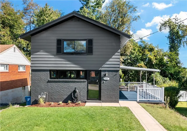 Photo 1 of Single family home for sale at 386 Princeton Dr, Penn Hills, PA 15235 | MLS# 1774704 | Listing updated on 2026-09-24