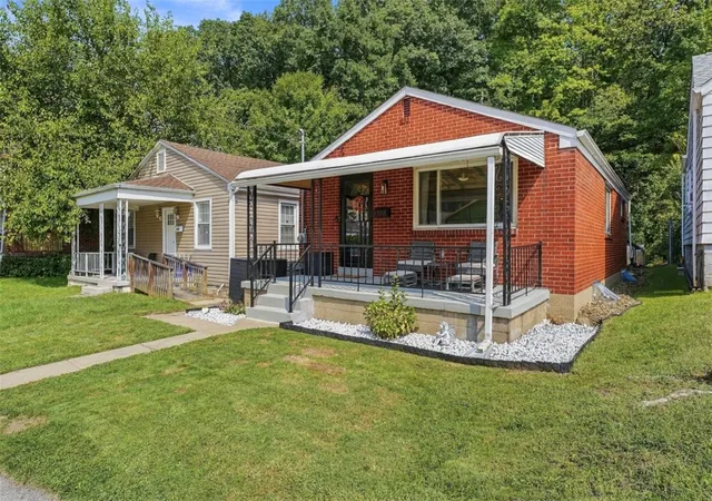 Photo 2 of Single family home for sale at 1502 Walters Ave, Shaler, PA 15209 | MLS# 1775107 | Listing updated on 2026-10-01