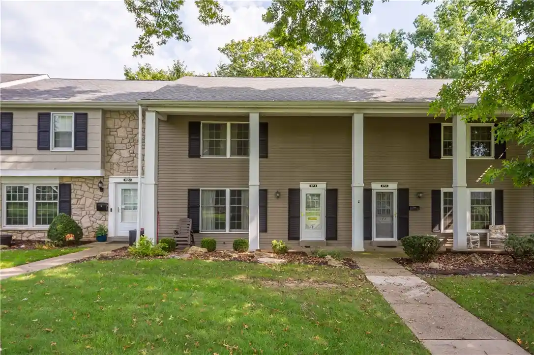 Condo for sale at 171 Roscommon Pl, Peters Twp, PA 15317 | MLS# 1774906