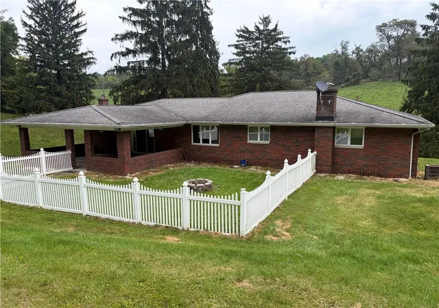 Photo 3 of Sale Pending at 353 Slaughter Holw Rd, Sewickley Twp, PA 15642 | MLS# 1775159 | Listing updated on 2026-09-24