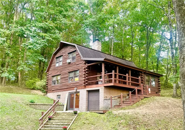 Single family home for sale at 536 W Danville Rd, Oakland Twp, PA 16025 | MLS# 1775185