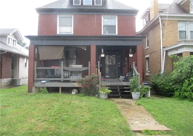 Photo 1 of Single family home for sale at 31 Stowe St, Ingram, PA 15205 | MLS# 1775205 | Listing updated on 2026-09-18
