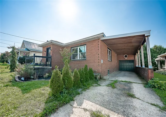 Photo 3 of Single family home for sale at 358 Anderson Ave, Indiana Boro, PA 15701 | MLS# 1774948 | Listing updated on 2026-10-08