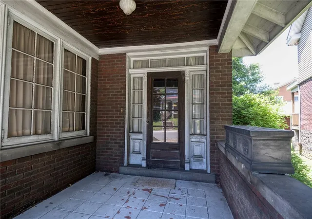 Photo 2 of Single family home for sale at 4135 Perrysville Ave, Observatory Hill, PA 15214 | MLS# 1775059 | Listing updated on 2026-10-03