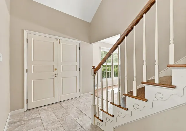 Single family home for sale at 2540 Lindenwood Dr, Upper St Clair, PA 15241 | MLS# 1775235 | Listing updated on 2026-10-11