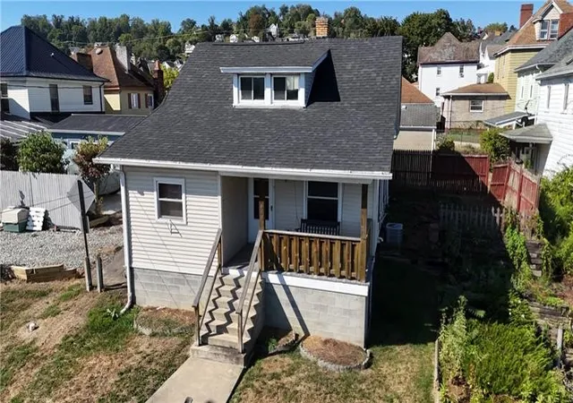 Photo 1 of Single family home for sale at 400 Olive Ave, N Charleroi, PA 15022 | MLS# 1775243 | Listing updated on 2026-10-05