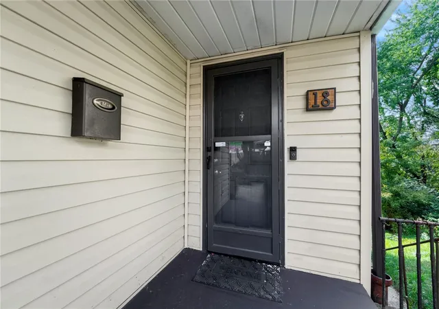 Photo 2 of Single family home for sale at 18 Charlton St, Ingram, PA 15205 | MLS# 1775131 | Listing updated on 2026-09-25