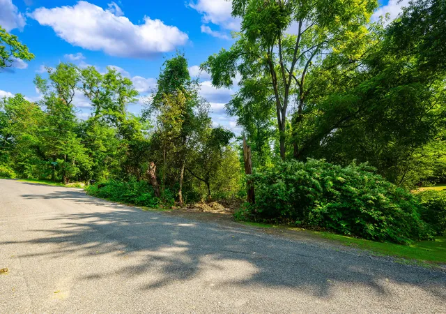 Land for sale at 00 Oakvale Blvd, Twp of But SE, PA 16001 | MLS# 1775325