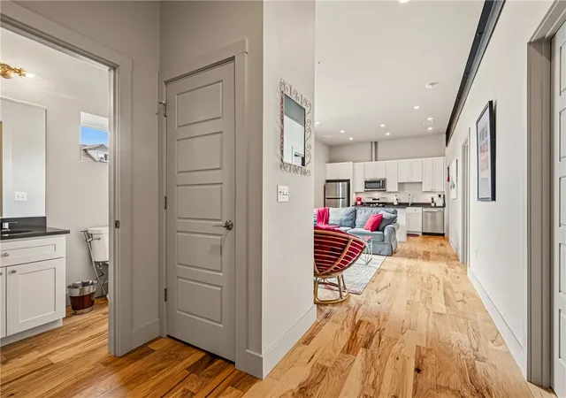 Photo 3 of Condo for sale at 622 Gross St #204, Bloomfield, PA 15224 | MLS# 1775118 | Listing updated on 2026-09-22