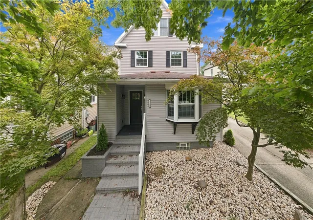Photo 2 of Single family home for sale at 1112 Montana Ave, Harrison Twp, PA 15065 | MLS# 1775403 | Listing updated on 2026-10-04