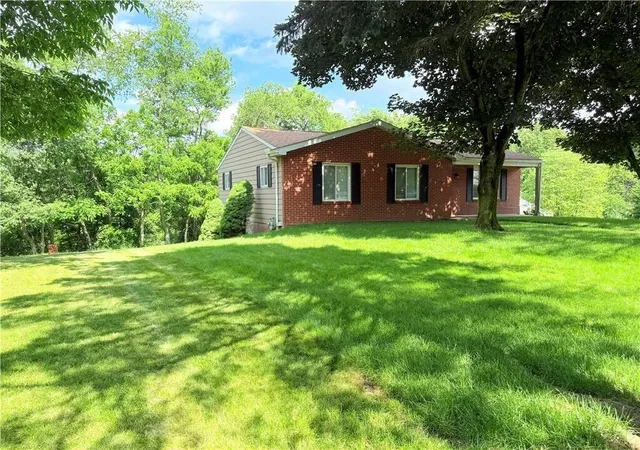 Photo 3 of Single family home for sale at 5246 Richland Rd, Richland, PA 15044 | MLS# 1775367 | Listing updated on 2026-09-20