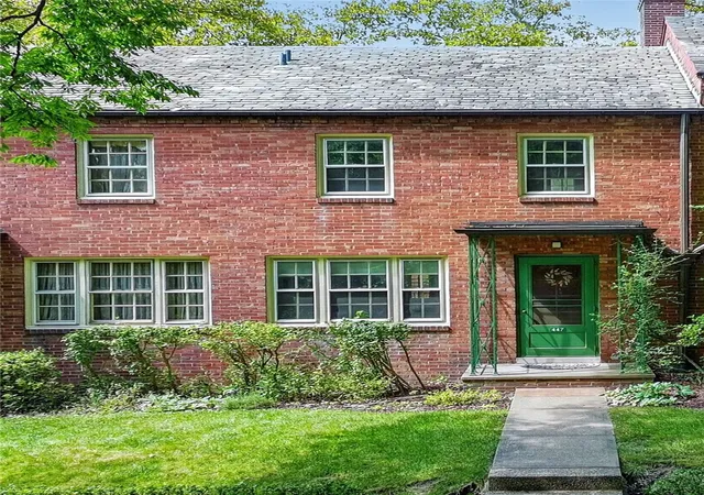 Photo 1 of Condo for sale at 447 Sulgrave, Mt Washington, PA 15211 | MLS# 1774342 | Listing updated on 2026-09-21
