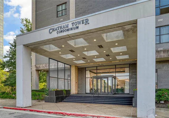 Photo 2 of Condo for sale at 112 Washington Pl #11G, Downtown Pgh, PA 15219 | MLS# 1775296 | Listing updated on 2026-09-21