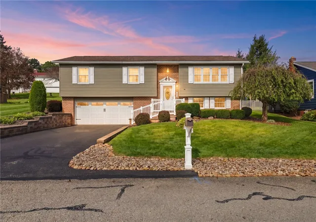 Single family home for sale at 1316 Maplehurst Dr, Somerset Boro, PA 15501 | MLS# 1775426
