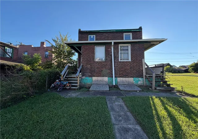 Photo 3 of Multi family home for sale at 106 Meadow St, Duquesne, PA 15110 | MLS# 1775004 | Listing updated on 2026-09-21