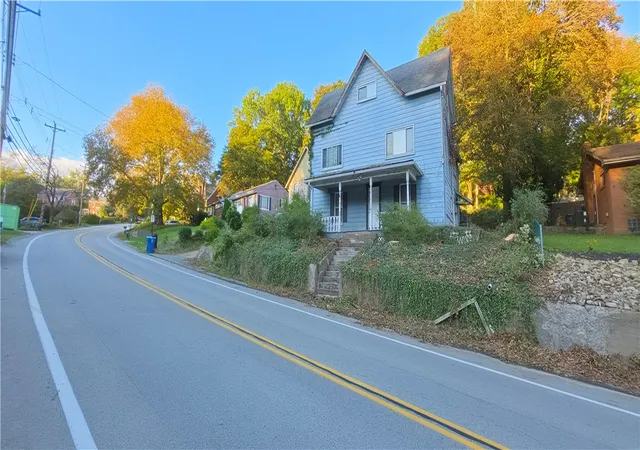Photo 3 of Single family home for sale at 204 Churchill Rd, Wilkins Twp, PA 15145 | MLS# 1775242 | Listing updated on 2026-10-06