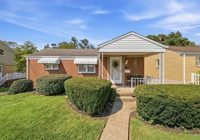 Photo 1 of Sale Pending at 335 Roosevelt Ave, Mc Kees Rocks, PA 15136 | MLS# 1775527 | Listing updated on 2026-09-24