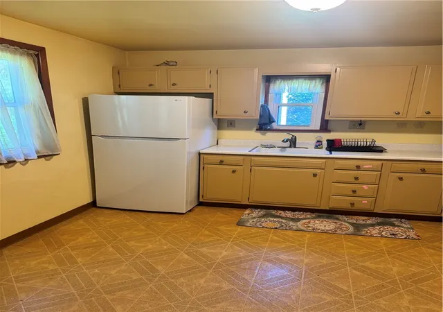 Photo 2 of Sale Pending at 350 Roosevelt Rd, Kilbuck Twp, PA 15237 | MLS# 1775376 | Listing updated on 2026-10-01